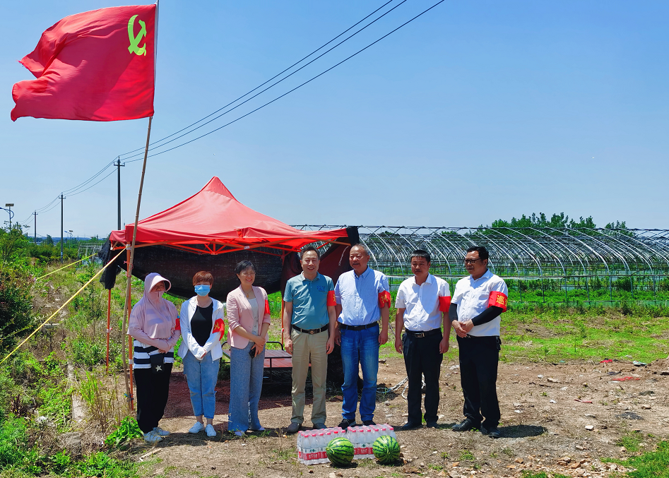 滁州中院深入帮扶村走访慰问