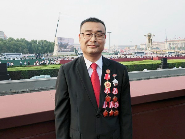 光荣！昆明中院法官徐建斌在阅兵..