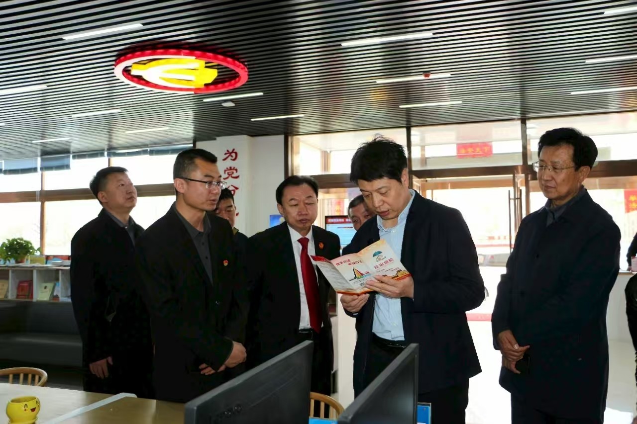 李晓轩深入右玉县调研人民法院助力综治中心..