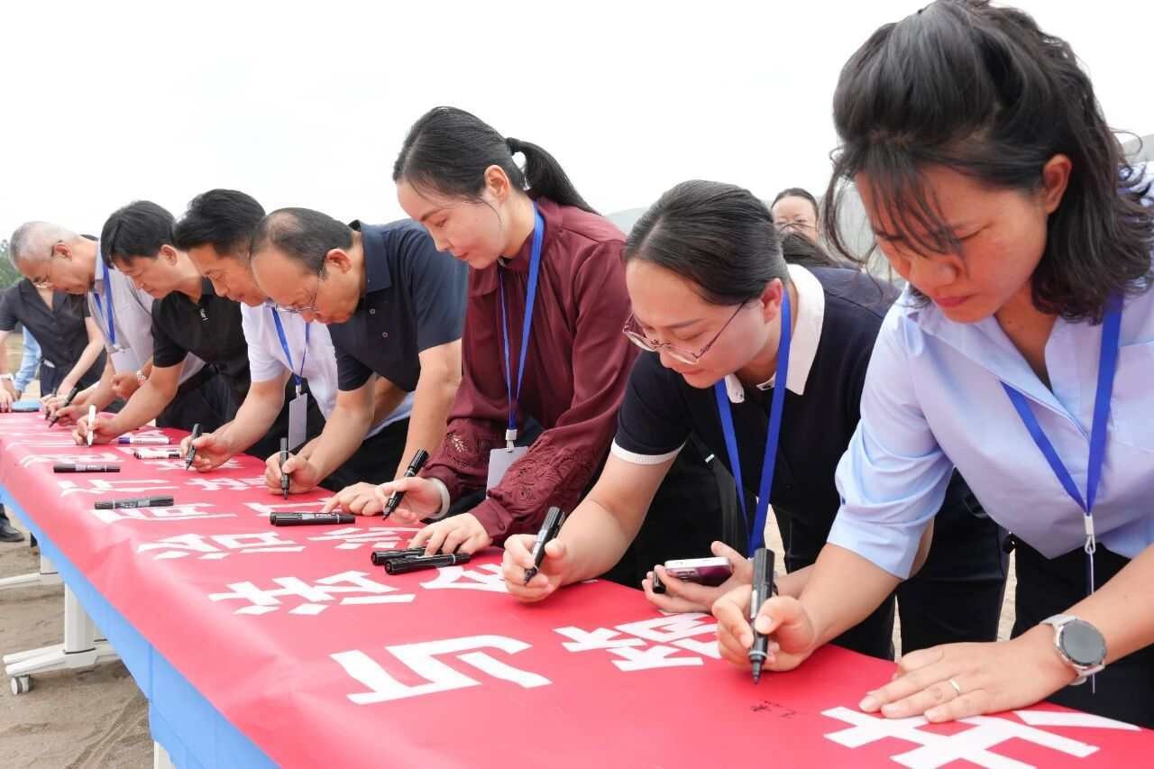 楚雄法院“开门迎检”：代表委员零距离感受基层治理“法院力量..