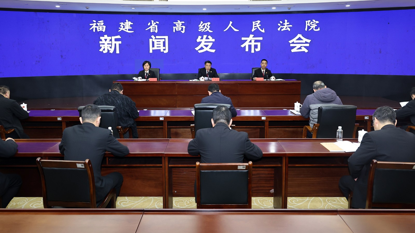 百日执行攻坚战果如何？这场发布会告..